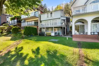 25 Lakeshore Drive, Cultus Lake, BC, Cultus Lake — Single Family Residence for sale