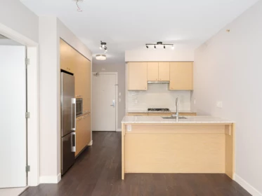 605 6180 Cooney Road, Richmond, BC, Richmond — Apartment/Condo for sale