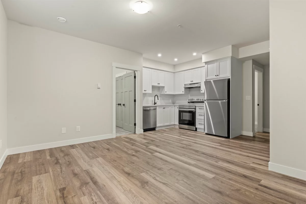 Hallway Photo of 113 46211 Promontory Road, Chilliwack, BC