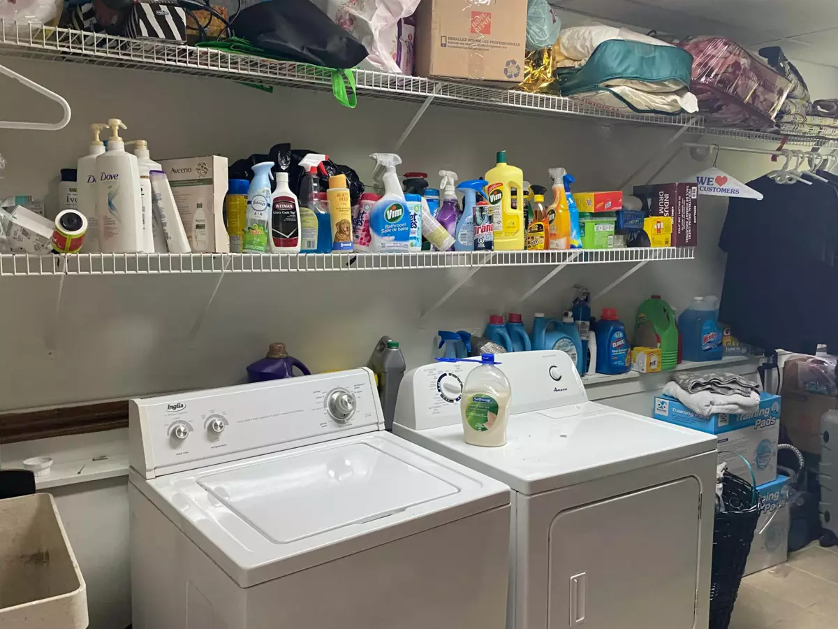 Powder Room Photo of 13728 Blackburn Avenue, White Rock, BC