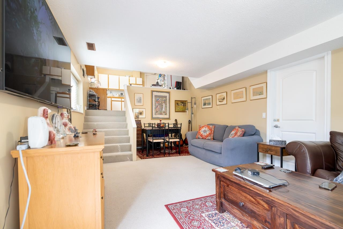 Front Yard Photo of 432 Riverview Crescent, Coquitlam, BC