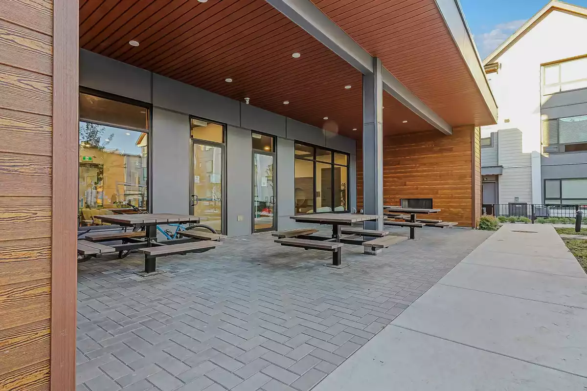 Backyard Photo of 14 30530 Cardinal Avenue, Abbotsford, BC