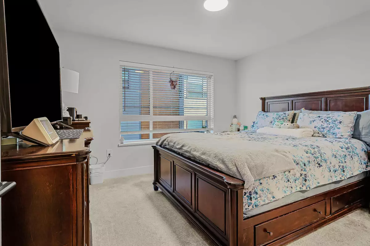 Dining Area Photo of 14 30530 Cardinal Avenue, Abbotsford, BC
