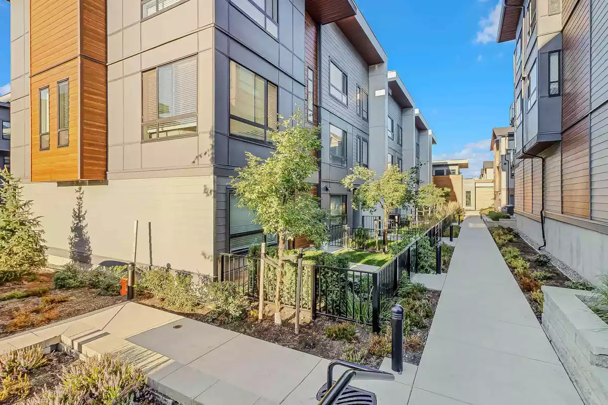 Office / Den Photo of 14 30530 Cardinal Avenue, Abbotsford, BC