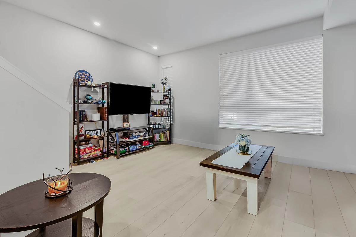 Outdoor Patio Photo of 14 30530 Cardinal Avenue, Abbotsford, BC