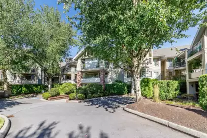 217 22025 48 Avenue, Langley, BC, Langley — Apartment/Condo for sale