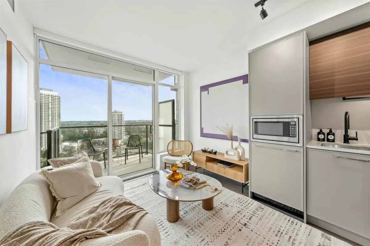 Dining Area Photo of 1701 13745 George Junction, Surrey, BC