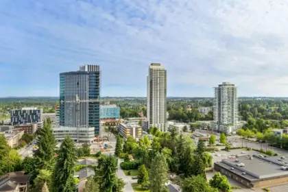 1701 13745 George Junction, Surrey, BC, Surrey — Apartment/Condo for sale