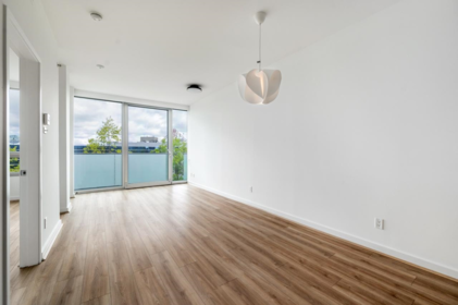 510 8080 Cambie Road, Richmond, BC, Richmond — Apartment/Condo for sale