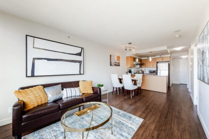 1602 8068 Westminster Highway, Richmond, BC, Richmond — Apartment/Condo for sale