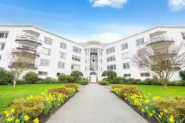 320 2890 Point Grey Road, Vancouver, BC