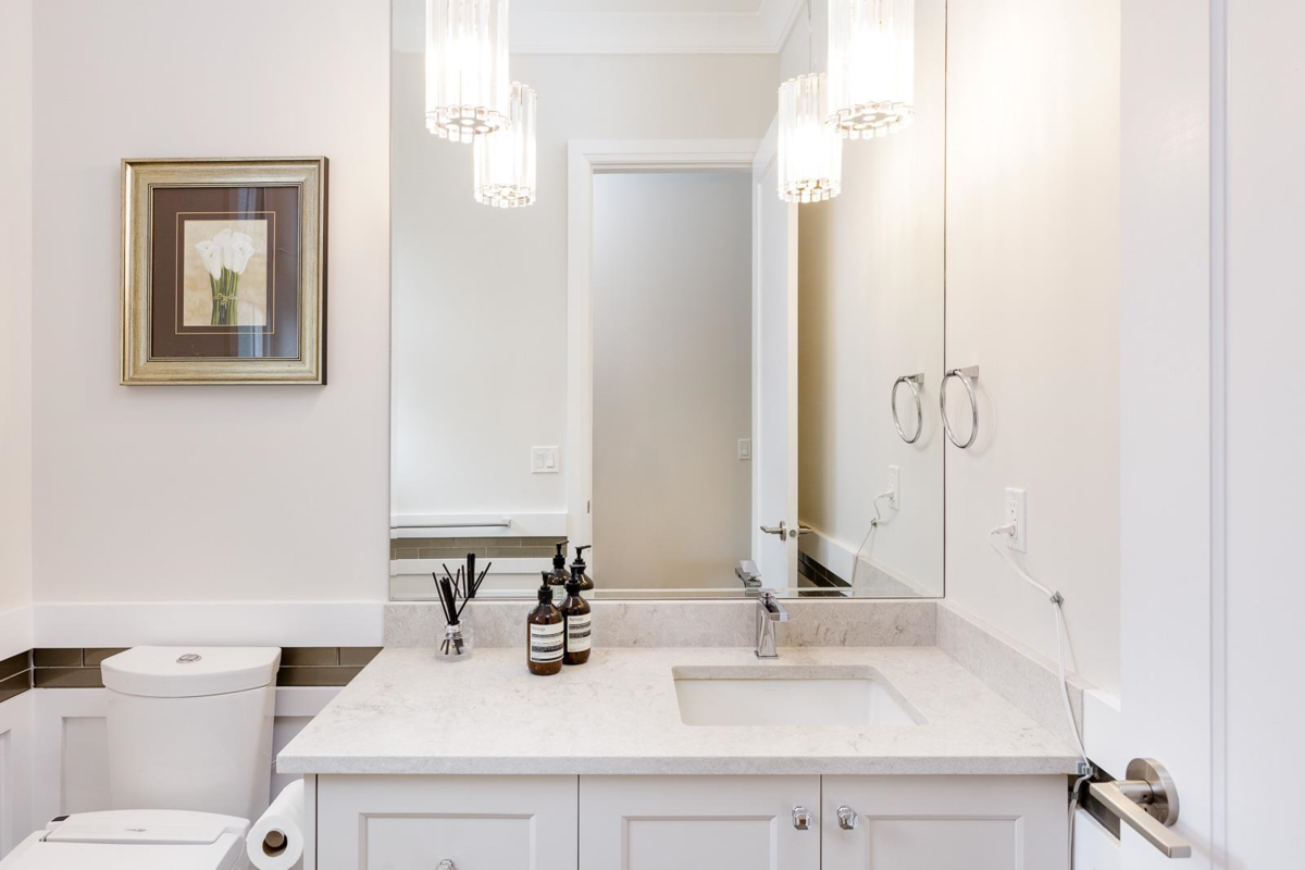 Office / Den Photo of 1393 Greenbriar Way, North Vancouver, BC