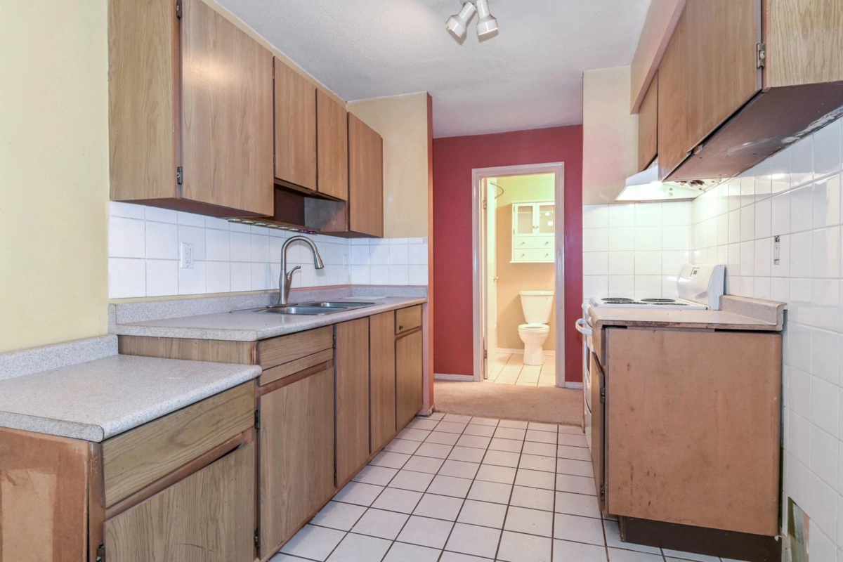 Breakfast Nook Photo of 302 1442 Blackwood Street, White Rock, BC