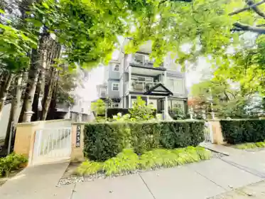 2 3238 Quebec Street, Vancouver, BC, Vancouver — Townhouse for sale