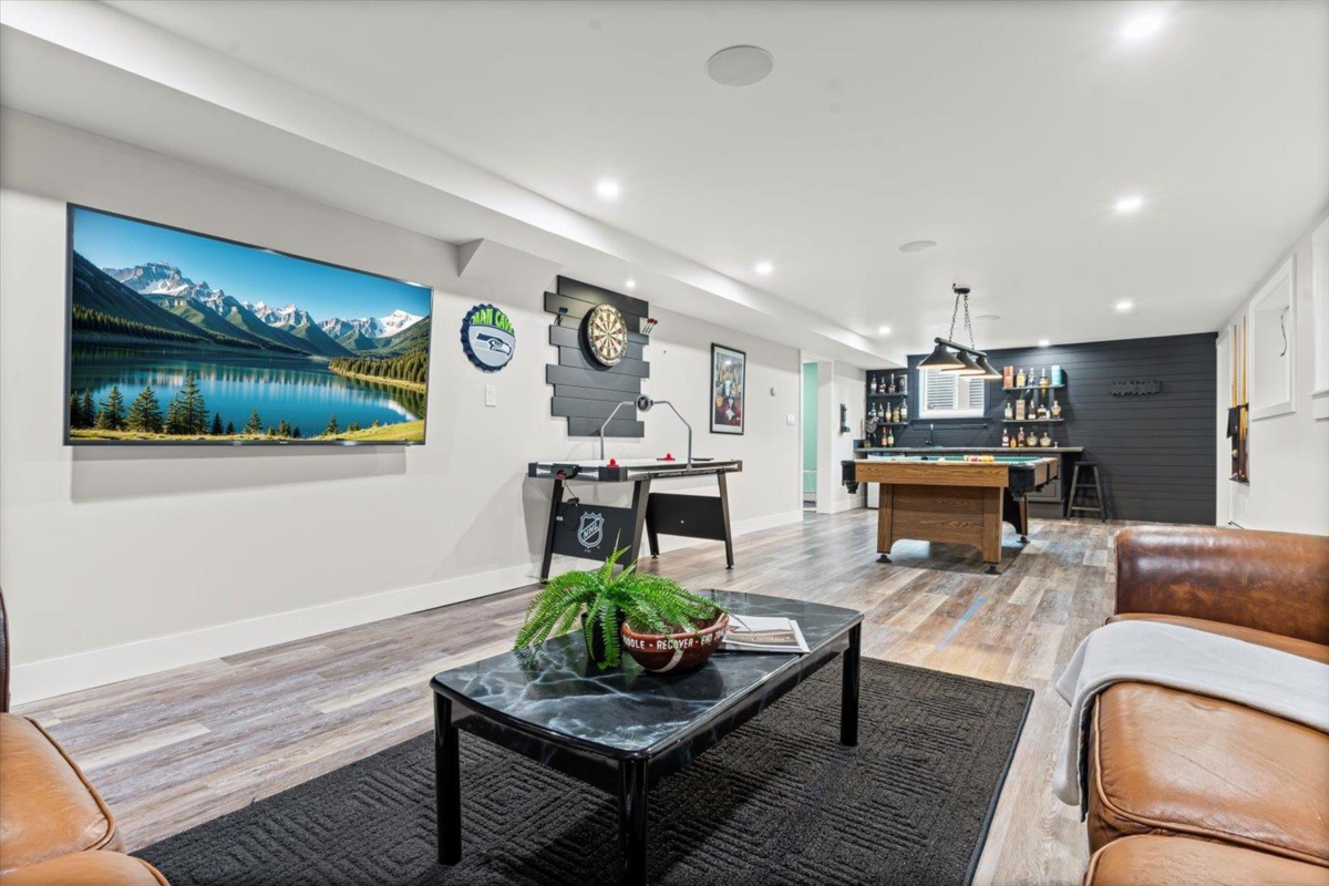 Garage Interior Photo of 5855 Carter Road, Chilliwack, BC