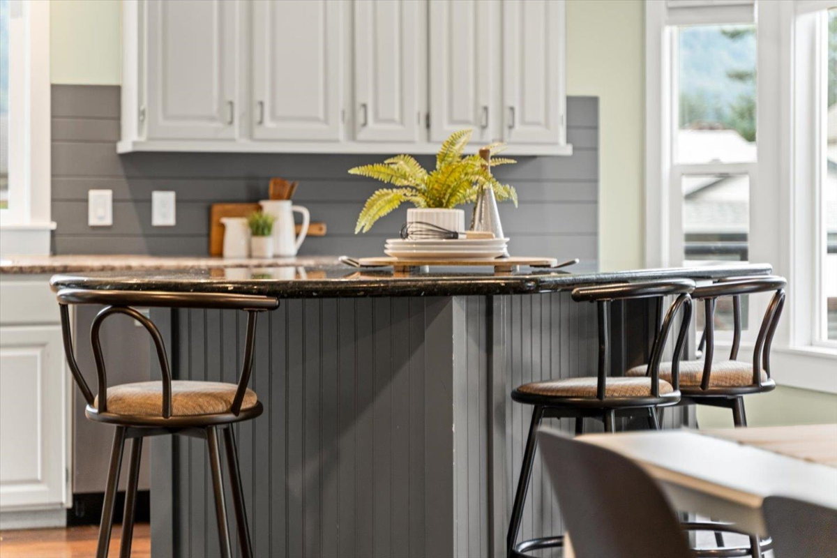 Primary Bathroom Photo of 5855 Carter Road, Chilliwack, BC