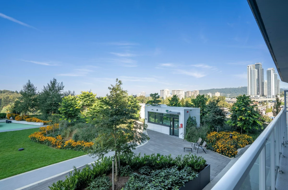 Breakfast Nook Photo of 707 318 Alderson Avenue, Coquitlam, BC