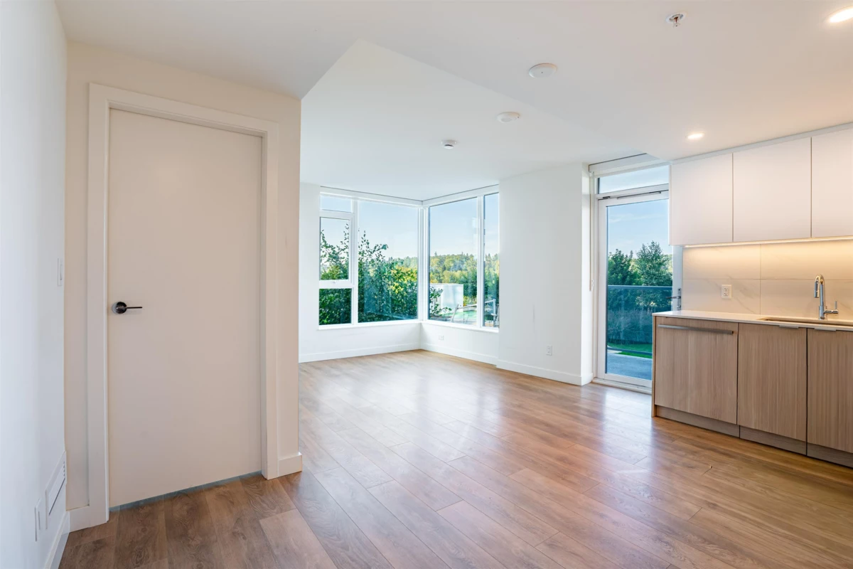 Dining Area Photo of 707 318 Alderson Avenue, Coquitlam, BC
