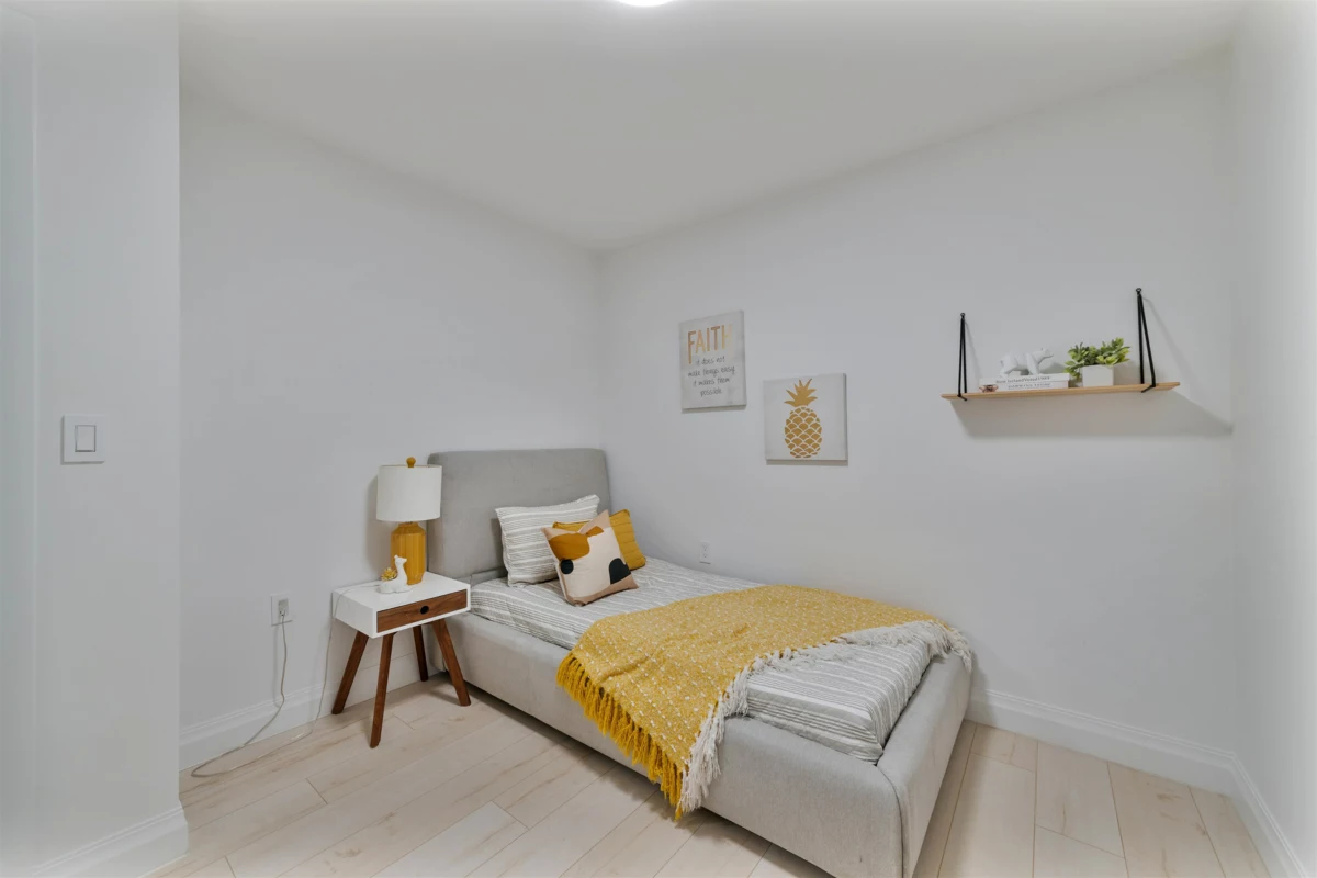 Backyard Photo of 3615 Yale Street, Vancouver, BC