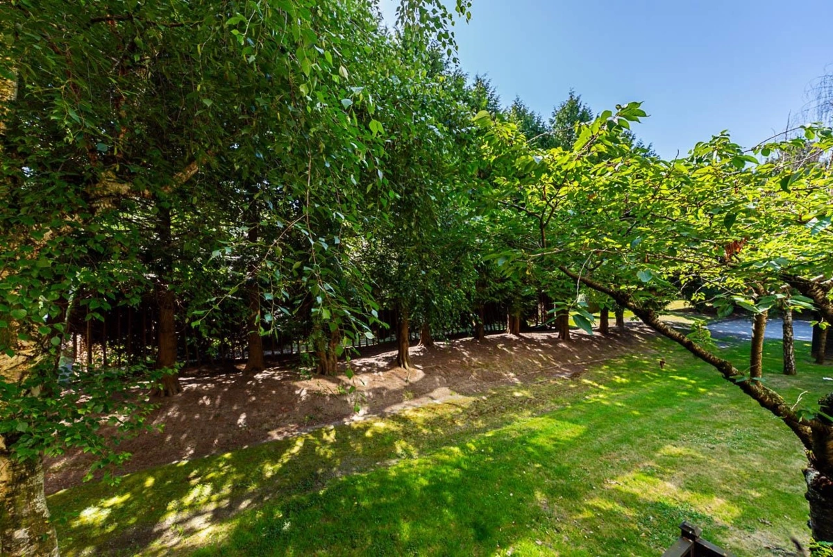 Mudroom Photo of 203 9320 Parksville Drive, Richmond, BC