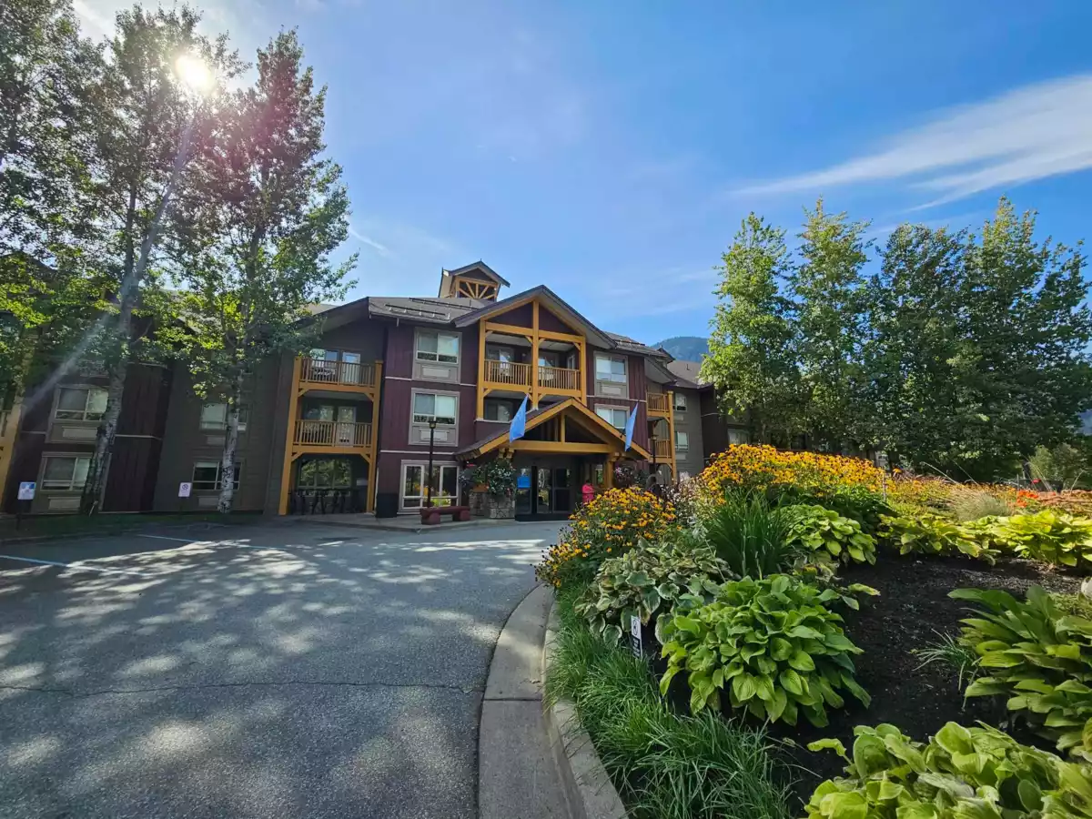 Entry Foyer Photo of 105 1490 Highway 99, Pemberton, BC