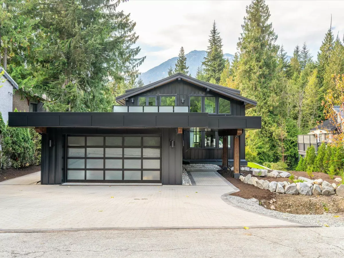 Exterior Front Photo of 3005 Brio Entrance, Whistler, BC