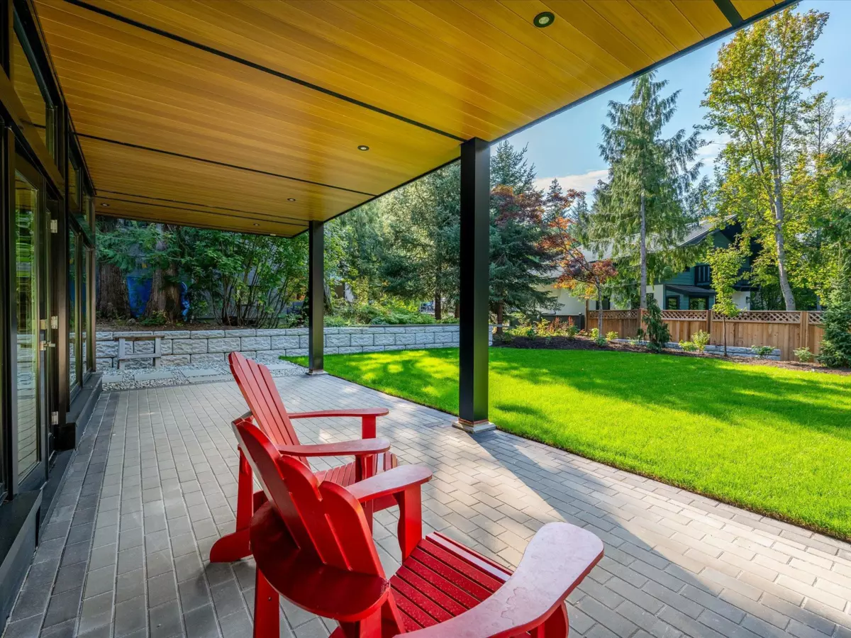 Garden / Landscaping Photo of 3005 Brio Entrance, Whistler, BC