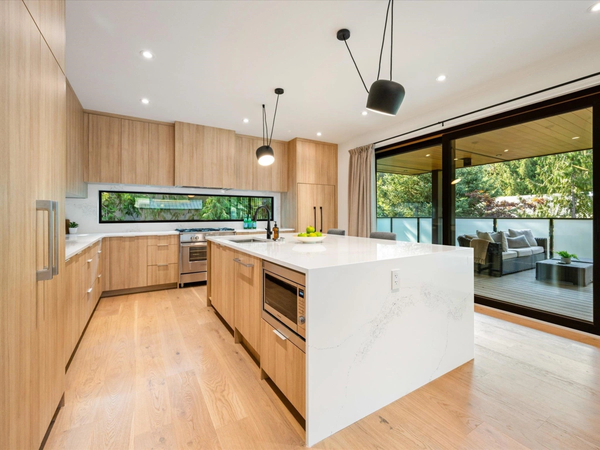 Kitchen Island Photo of 3005 Brio Entrance, Whistler, BC