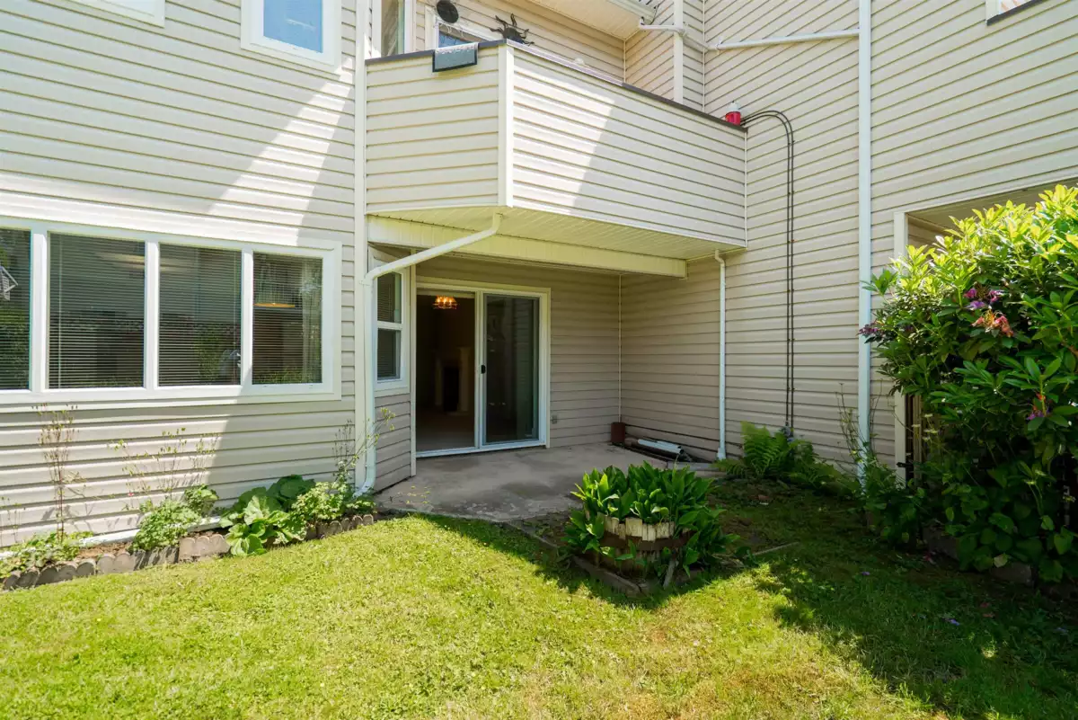 Fitness Center Photo Near 107 22515 116 Avenue, Maple Ridge, BC