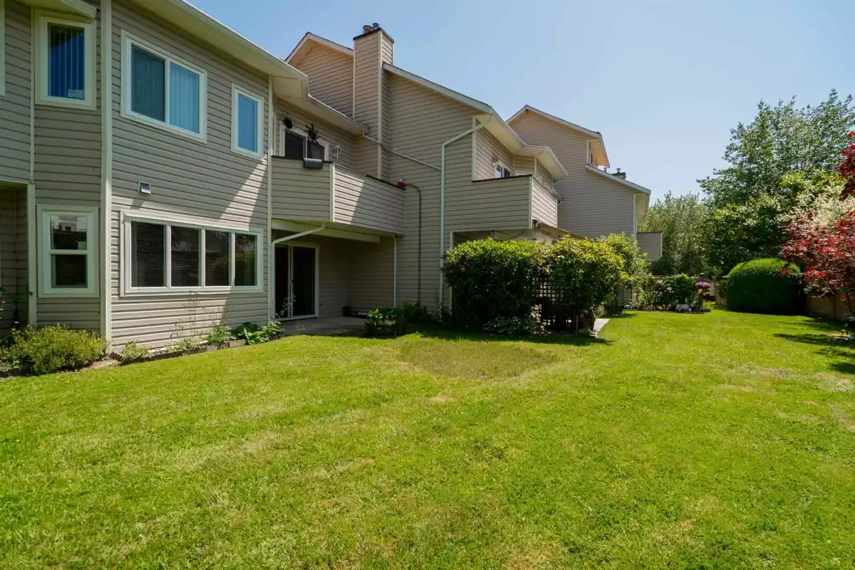 Neighborhood Park Photo Near 107 22515 116 Avenue, Maple Ridge, BC