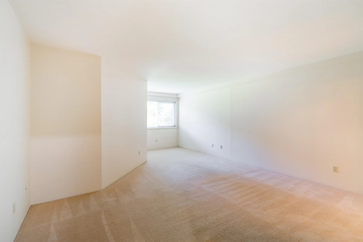 Office / Den Photo of 107 22515 116 Avenue, Maple Ridge, BC