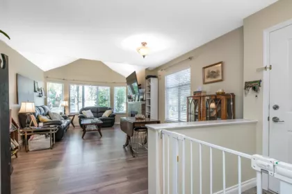 4 18883 65 Avenue, Surrey, BC, Surrey — Townhouse for sale