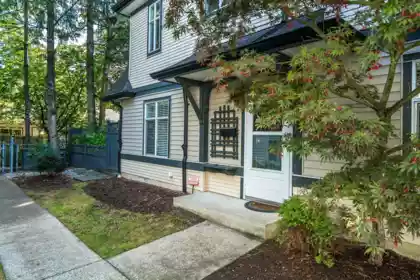 4 18883 65 Avenue, Surrey, BC, Surrey — Townhouse for sale