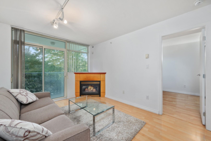 205 2733 Chandlery Place, Vancouver, BC, Vancouver — Apartment/Condo for sale