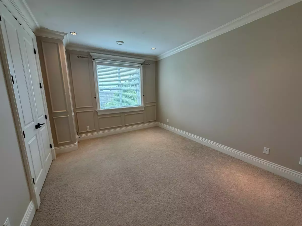 Guest Bathroom Photo of 5760 Murchison Road, Richmond, BC