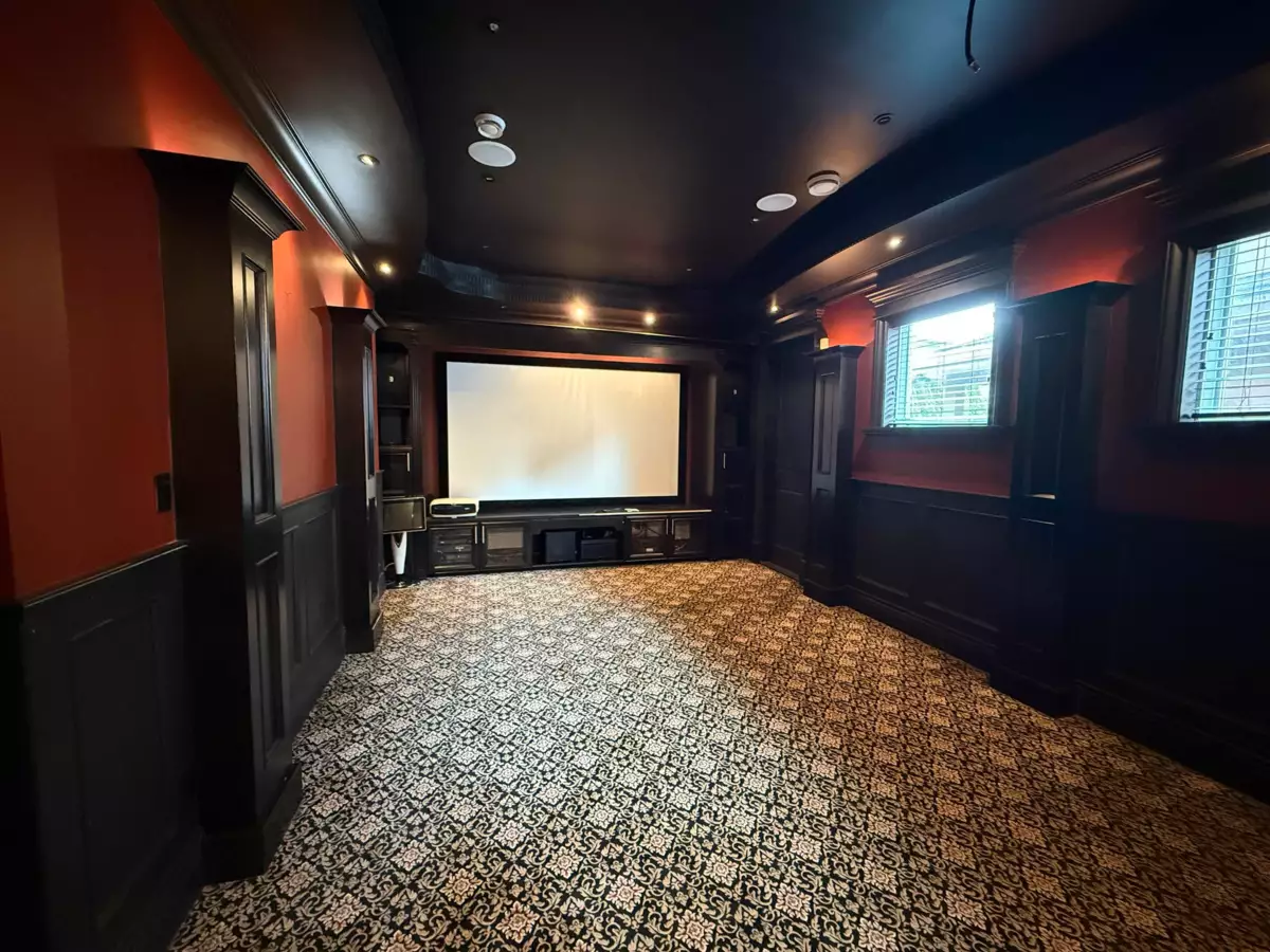 Walk-In Closet Photo of 5760 Murchison Road, Richmond, BC