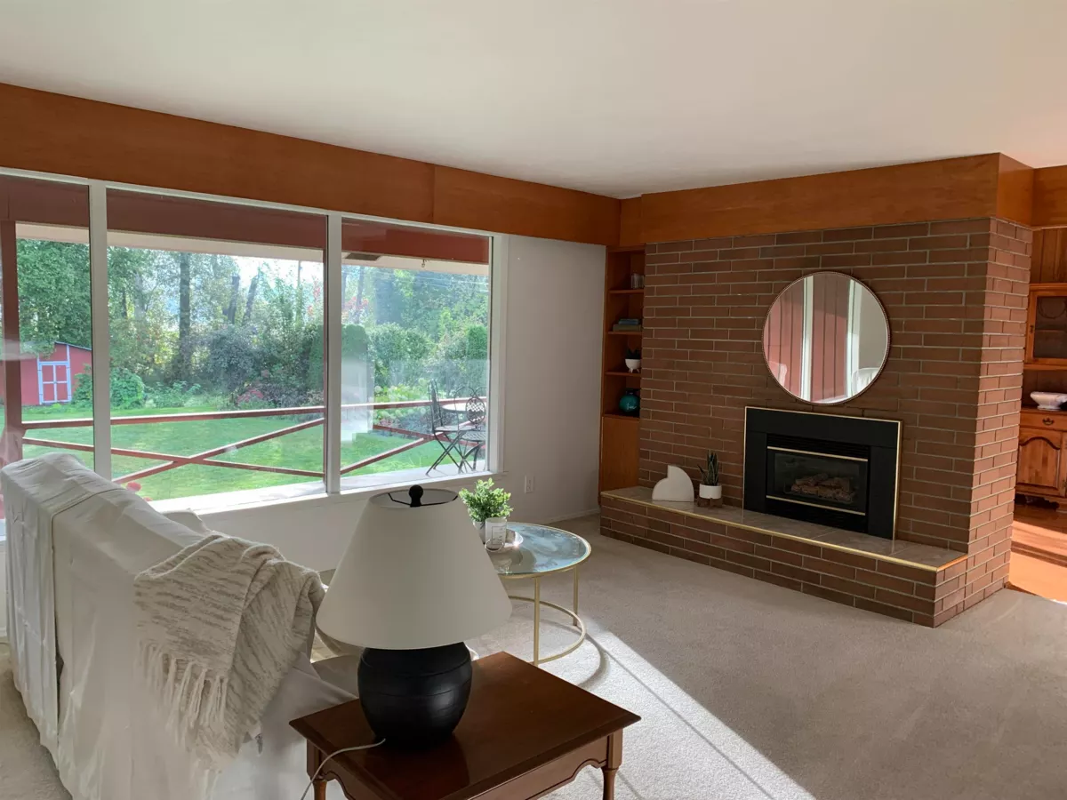 Breakfast Nook Photo of 7454 Leary Crescent, Chilliwack, BC