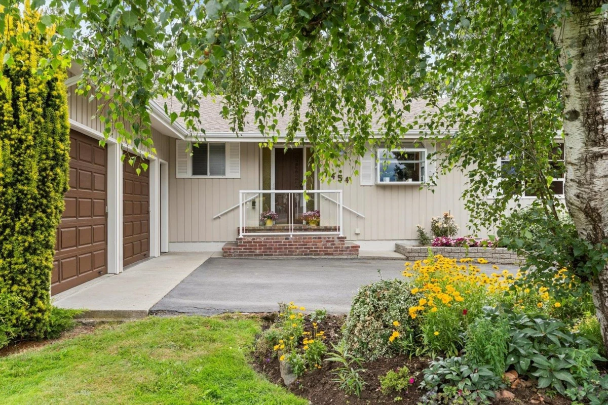 Dining Area Photo of 7454 Leary Crescent, Chilliwack, BC