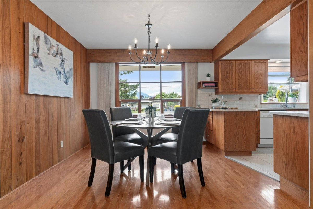 Guest Bathroom Photo of 7454 Leary Crescent, Chilliwack, BC