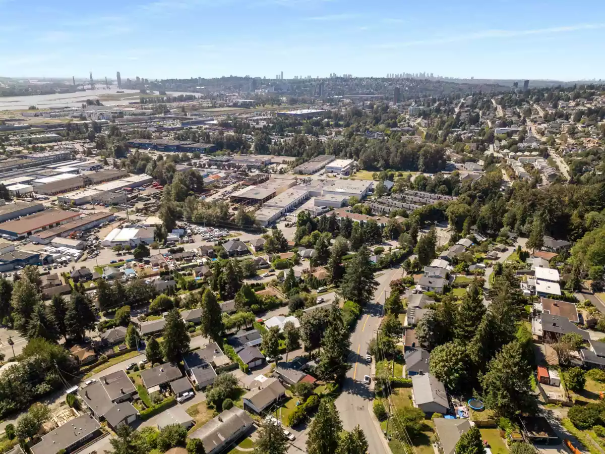 Breakfast Nook Photo of 1706 Glendale Avenue, Coquitlam, BC