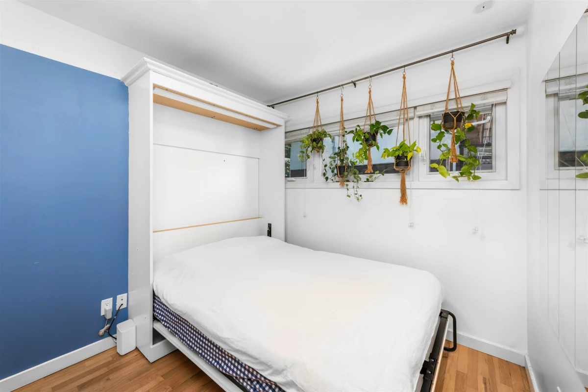 Garage Interior Photo of 1706 Glendale Avenue, Coquitlam, BC