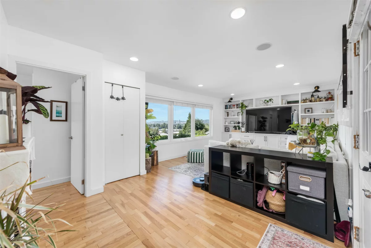 Neighborhood Park Photo Near 1706 Glendale Avenue, Coquitlam, BC