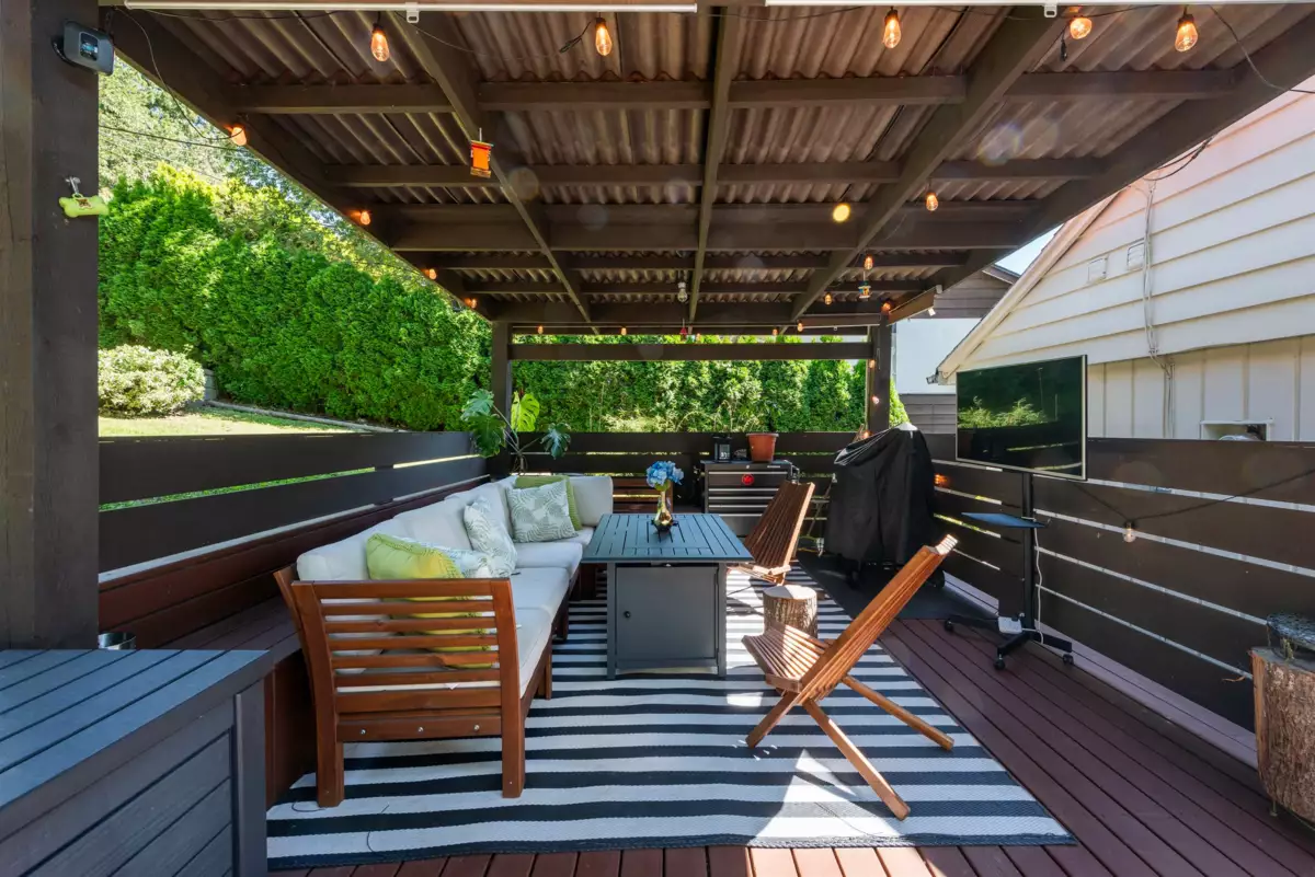 Outdoor Deck Photo of 1706 Glendale Avenue, Coquitlam, BC