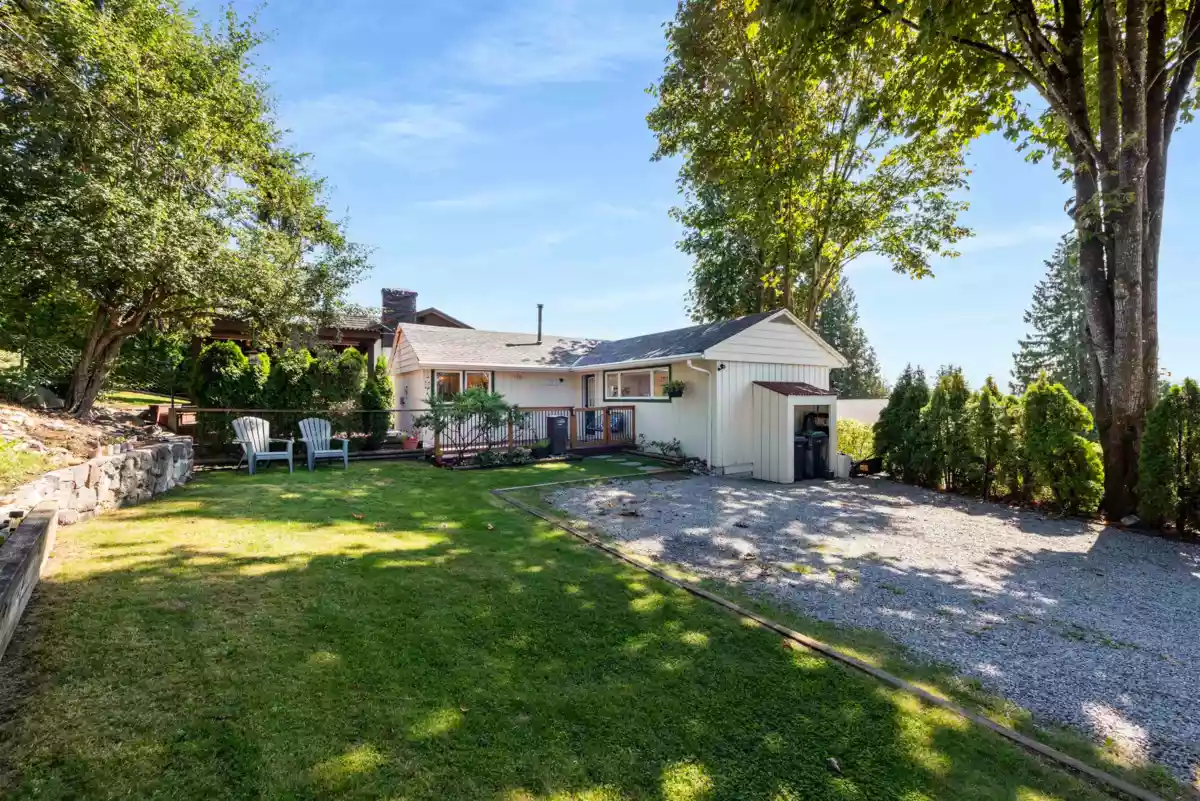 Outdoor Kitchen Photo of 1706 Glendale Avenue, Coquitlam, BC