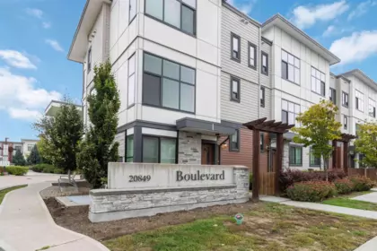 34 20849 78b Avenue, Langley, BC, Langley — Townhouse for sale
