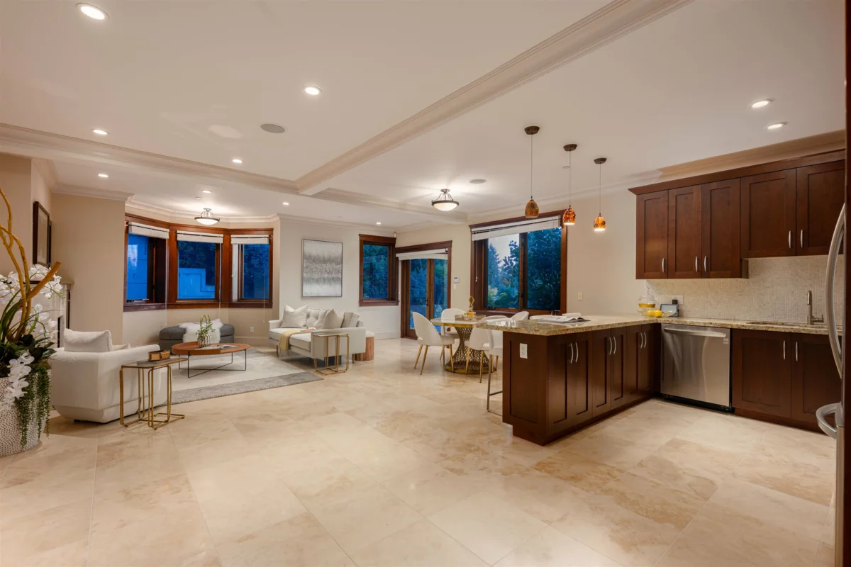 Front Yard Photo of 2673 Finch Hill, West Vancouver, BC