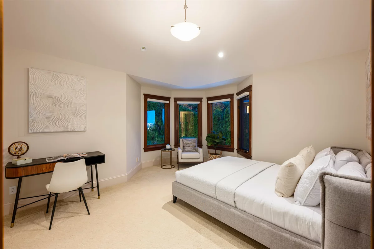 Laundry Room Photo of 2673 Finch Hill, West Vancouver, BC