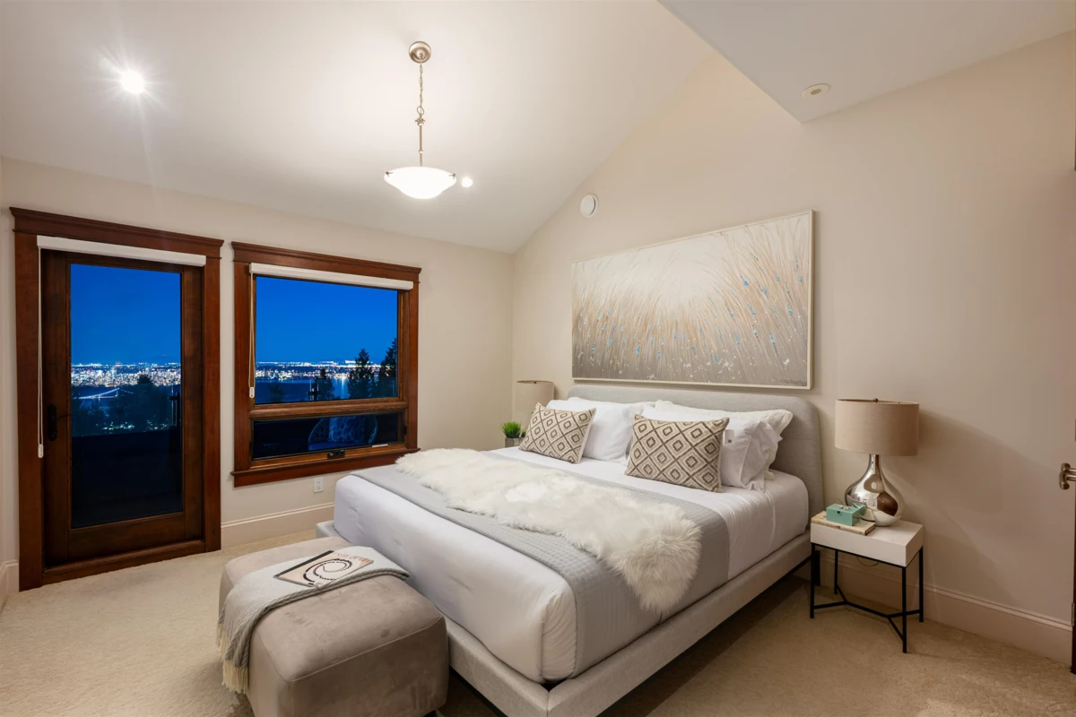 Loft / Bonus Room Photo of 2673 Finch Hill, West Vancouver, BC