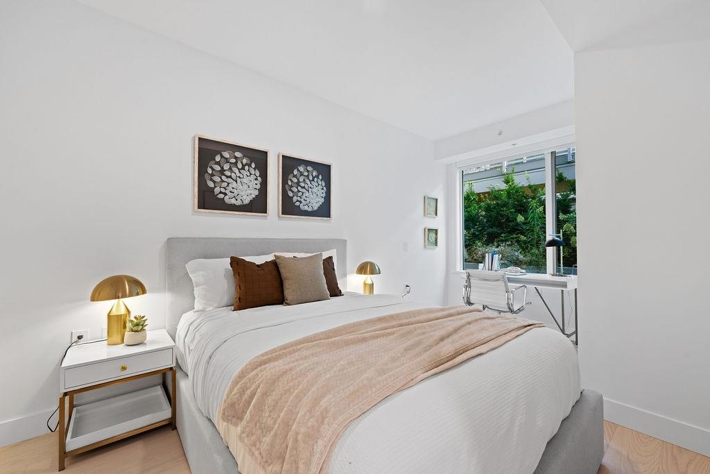 Basement Recreation Room Photo of 202 1331 Marine Drive, West Vancouver, BC