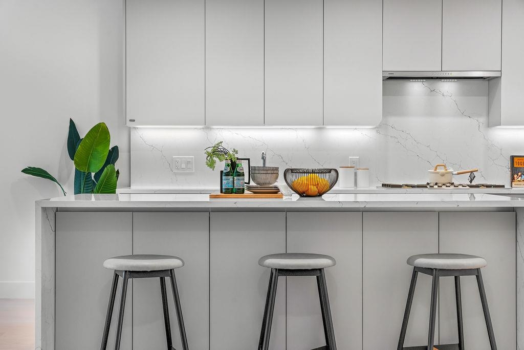 Neighborhood Park Photo Near 202 1331 Marine Drive, West Vancouver, BC